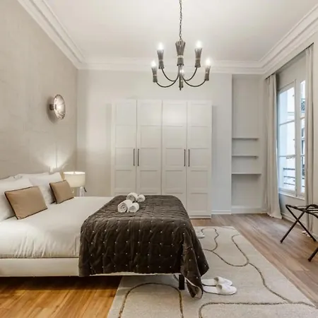 21#opera#louvre#paris02#2bedrooms#ac *