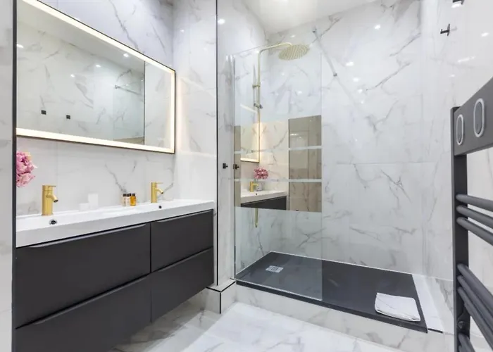 Διαμέρισμα 21#opera#louvre#paris02#2bedrooms#ac